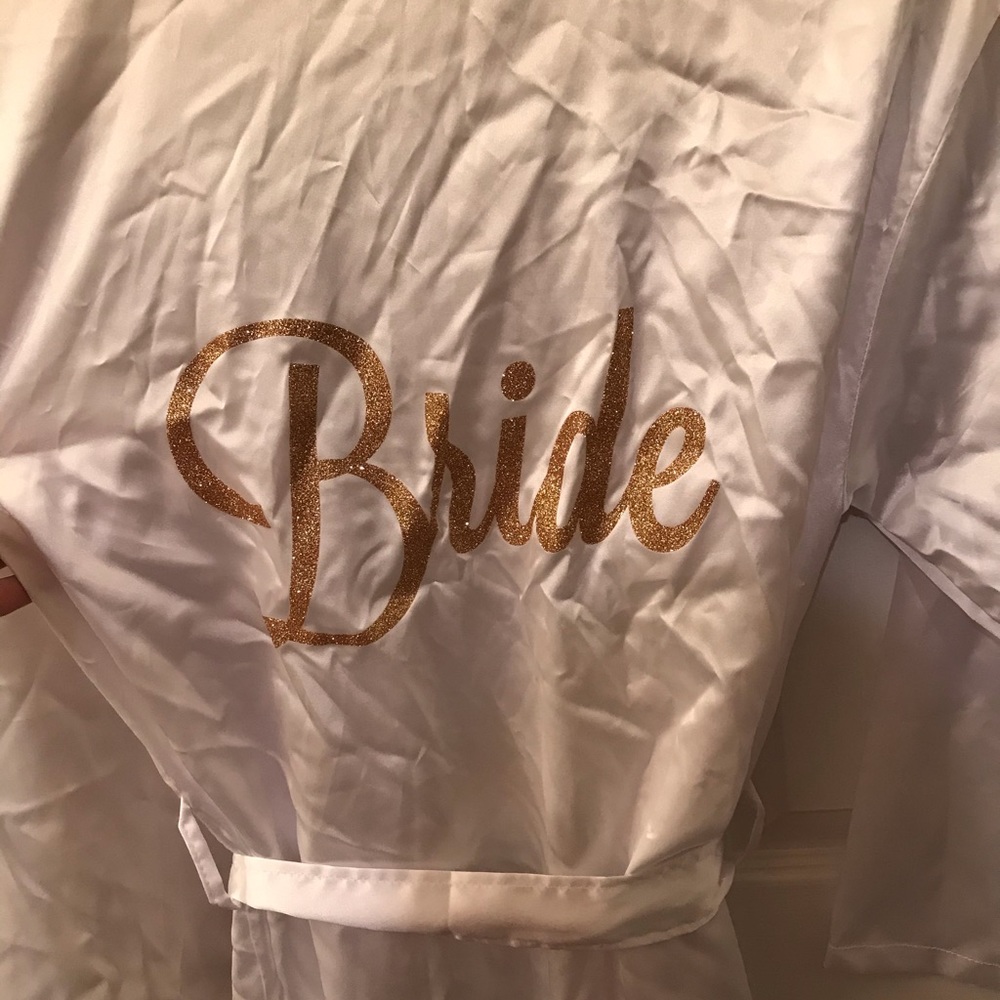 Bride Robe - Picture 2 of 3